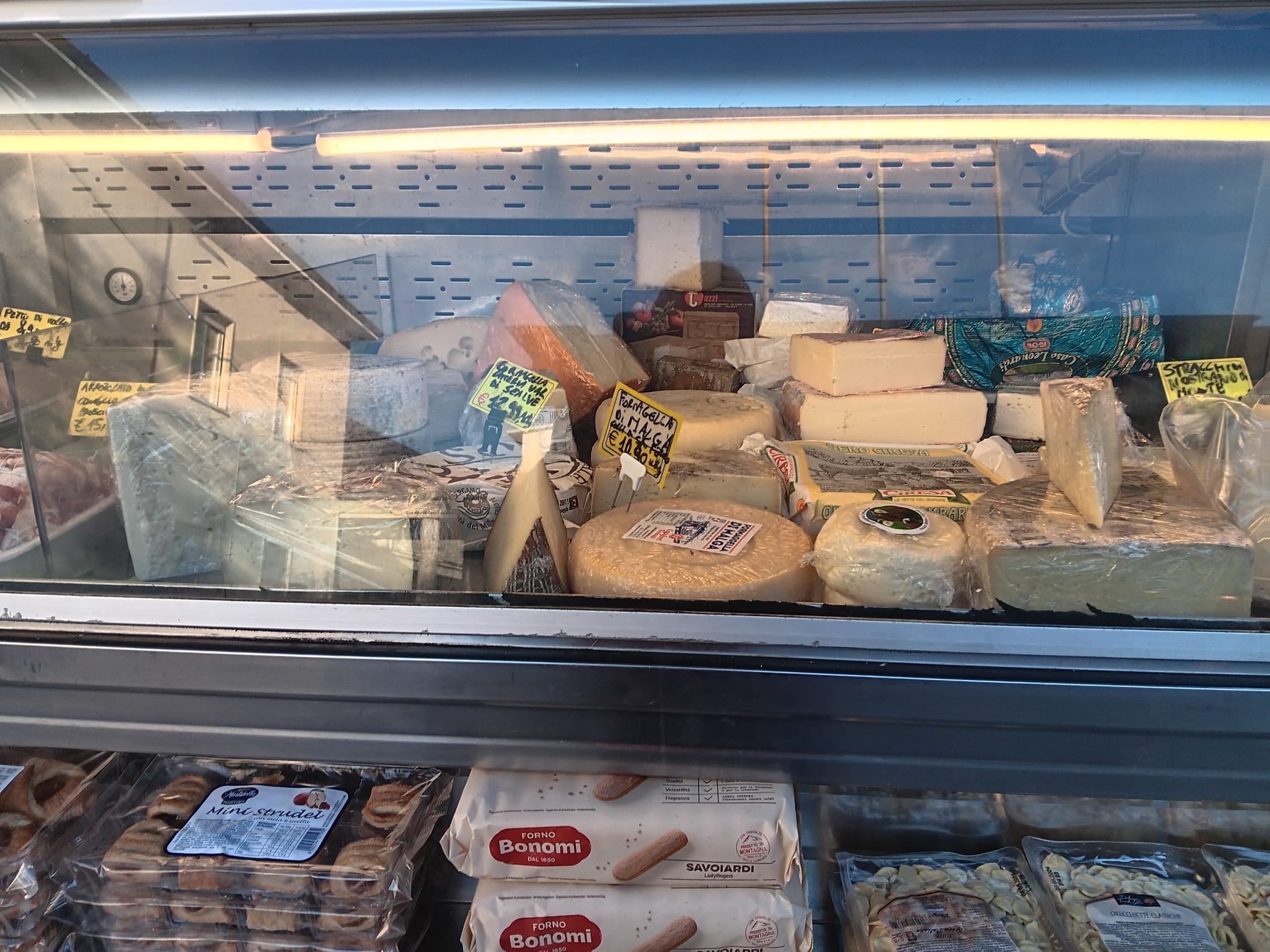 mercato spaccio carni lanzoni arcene